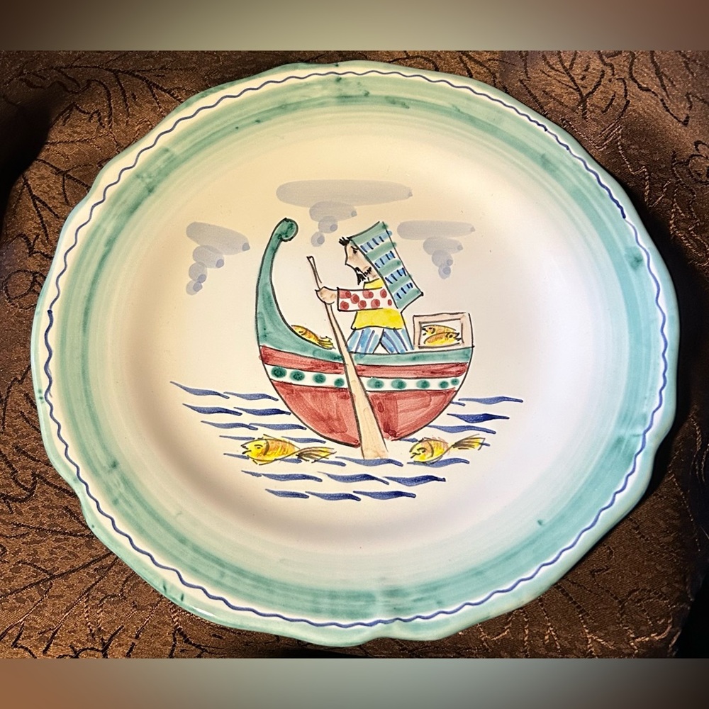 Vintage ceramic plate is hand-painted by La Vietrese from Vietri, Italy.